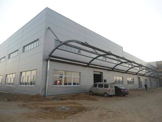 ورشة عمل لهياكل الفولاذ القابلة للتخصيص للاحتياجات الصناعية مع تصميم متنوع